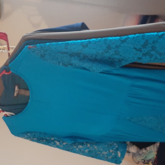 Top - Picture 3 of 4